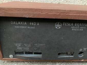 Predám rádio Tesla Galaxia 440A - 4