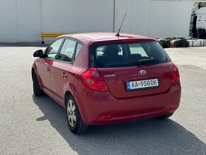 KIA Ceed - 4