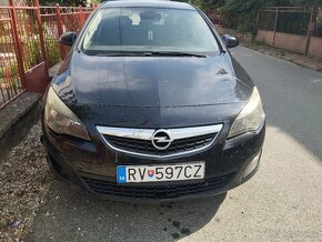 Opel Astra J 2.0 CDTI šport - 4