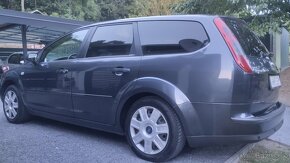 Ford FOCUS 1.8 TDCi - 4