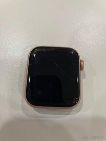 Apple Watch 5 gold aluminum 40mm - 4