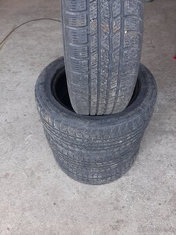 Predam zimnné pneu 205/55 R16 - 4