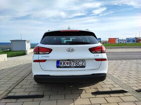 Hyundai i30 CW 1.4i Family 2019 - 4