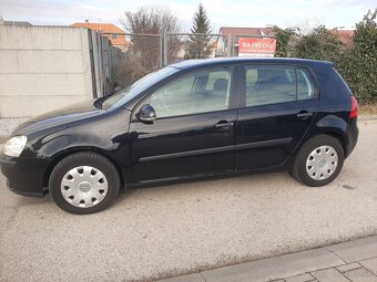 Volkswagen Golf  5.  1,4 benzin - 4