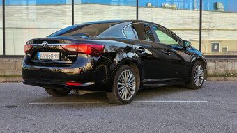 Toyota Avensis Executive 2.0i - Benzín Automat - 4