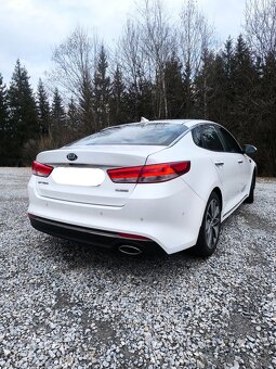 Kia Optima - 4