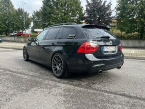 BMW E91 325D - 4