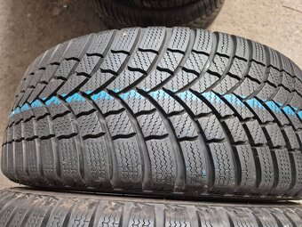 205/55r16 zimné 4 ks BRIDGESTONE dezén 7,5 - 7,3 mm - 4