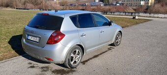 Kia ceed 1,4 77kw - 4