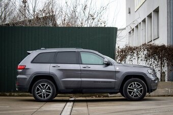 Jeep Grand Cherokee 3.0L V6 TD Trailhawk A/T - 4