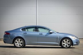 JAGUAR XF 2.7D V6 Luxury 152kW 2009 - 4