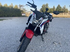 Honda CB650F 2015 - 4