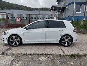 Volkswagen Golf 7 R 2.0 TSI - 4