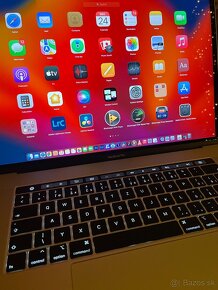 Apple macbook pro 17 touchbar - 4