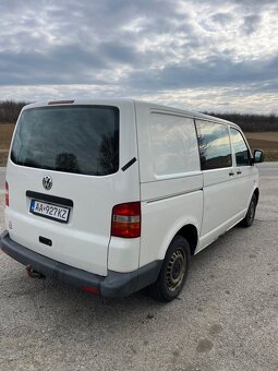 Volkswagen Transporter T5 1.9 TDI - 4