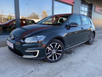 VOLKSWAGEN e-Golf 100kW Comfortline - 4