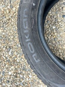 Nokian zimné 205/55r16 - 4