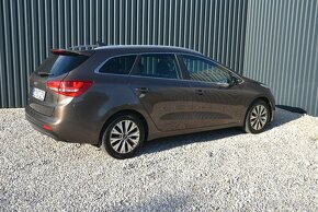 KIA Cee’d Sporty Wagon 1.6 CRDi Automat Platinum, SR. voz - 4