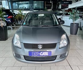 Suzuki Swift 1.3i Club - 4