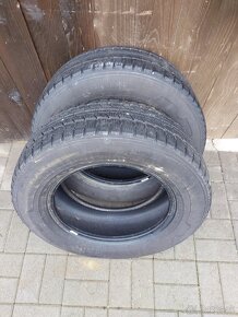 Predám zimné pneumatiky  225/65R16C - 4