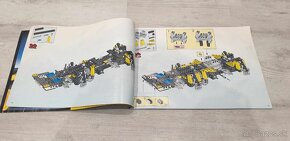 LEGO 8460 TECHNIC Pneumatic Crane Truck - 4