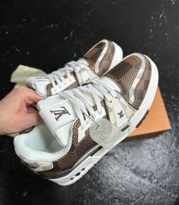 Louis Vuitton Trainer - 4