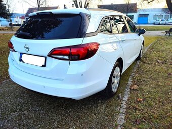 Opel Astra ST 1.6 CDTI 81kw Enjoy NAVI.r.v.2020.114tis.km SK - 4