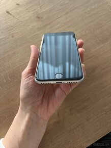 Iphone SE 64GB biely - 4