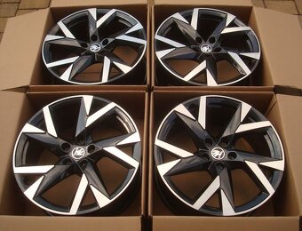 19" originál SUPERB 3,4 + zimné pneu. - 4