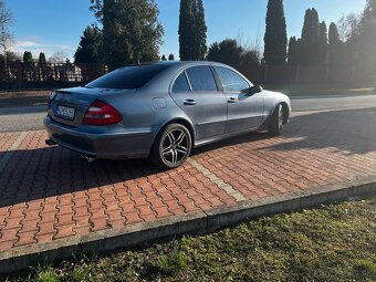 Mercedes Benz W211 E320 165kw 4-matic - 4