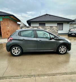 Peugeot 208, nájazd 147 000, 2014, 1.2 - 4