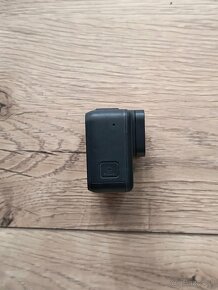 Gopro Hero 7 black + prislusenstvo - 4