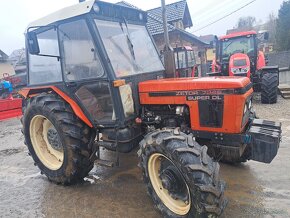 PREDAM TRAKTOR ZETOR 7340 V PREVEDENI JOHN DEERE - 4