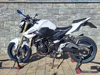 Suzuki GSR 750 2012 25kw - 4