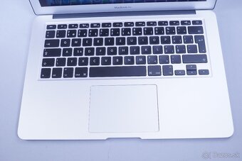 ZÁRUKA/Macbook Air 3.3"/I5 1.8HZ/8GB RAM/256GB SSD/CZ/TOP/B - 4