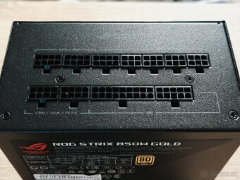 ASUS ROG STRIX 850W GOLD - 4