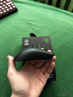 Razer Viper v3 Pro - 4