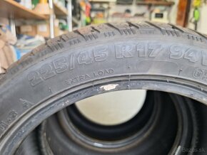 Predám zimné gumy 225/45 R17 - 4