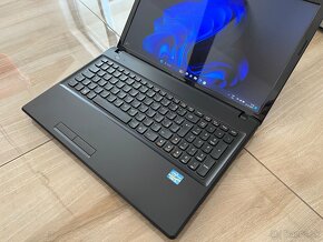 15.6"/Lenovo Notebook/i5/8GB RAM/256GB SSD/ 2x Grafika - 4