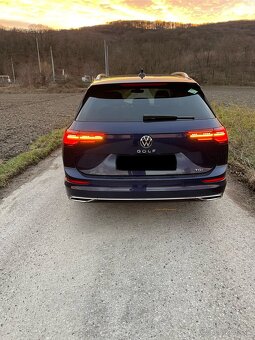 Volkswagen golf 8 1.5 Tgi - 4