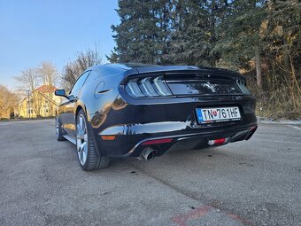 Ford Mustang 3.7L 2017 - 4