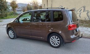 VW.Touran 2.0tdi m6, 7 miestne - 4