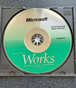 Microsoft  WINDOWS Works 95 - 4