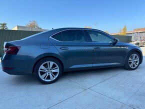 Škoda Superb 2.0 TDI 4X4 - 4