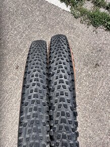 Maxxis Rekon Race 29x2.40" WT EXO plášť, TR, kevlar, tanwall - 4