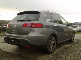 Fiat Croma 2,4 JTDm 147kW (200koní) r.2010 vo výbave MUST - 4