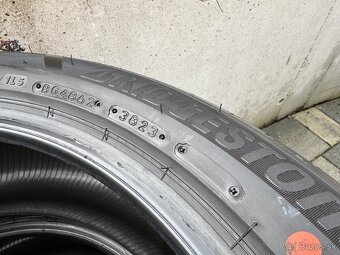 Bridgestone TURANZA 225/50 R19 96V - 4