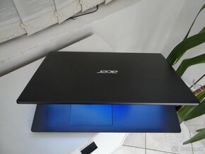 15.6"  ACER A515/ Core I7/ 8GB RAM/ 256GB SSD / NVidia Gr - 4