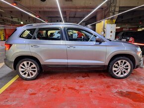 Predám Škoda Karoq 2019 STYLE 1.5 TSI 4x4 DSG 58 000km - 4