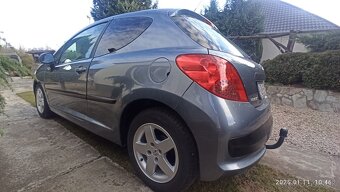 Peugeot 207 1,4 HDi - 4